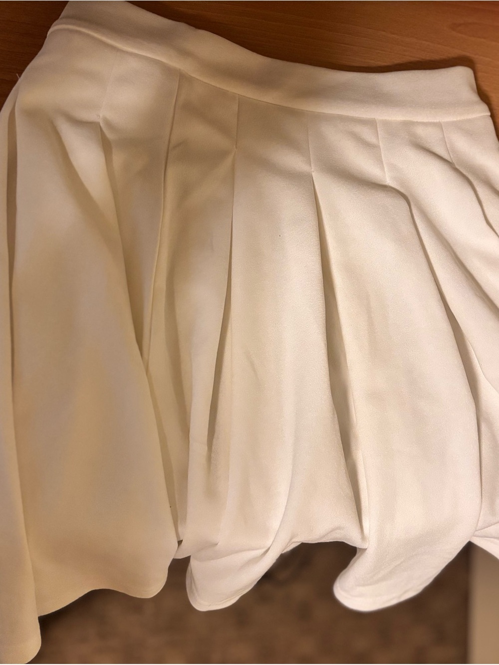 SHEIN White Circle Skater Mini Skirt